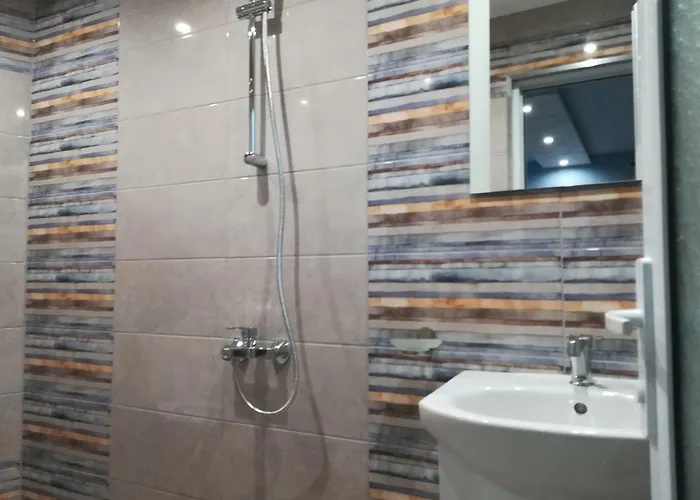 мира 3* Strelcha